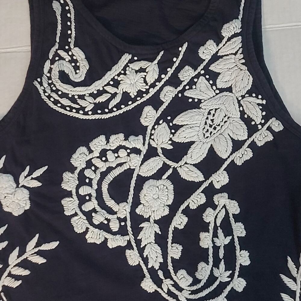 Lucky Brand Floral Embroidered Blue/White Tank Top XS Dopamine Boho Festival - Picture 5 of 10